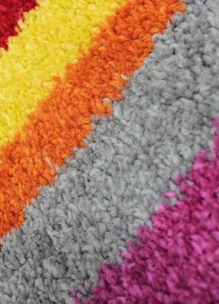 Барвистий сучасний килим4 фото