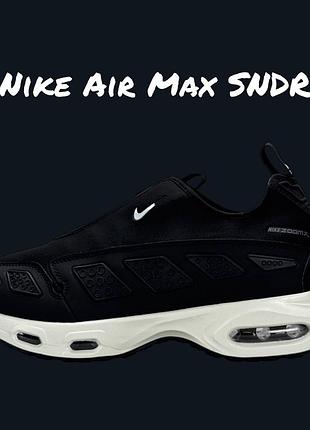 Nike air max sndr black white 5