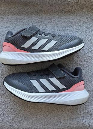 Кросівки 31р. adidas