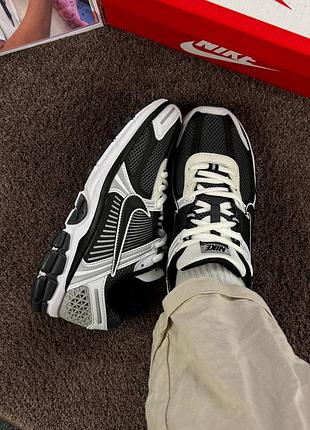 Nike vomero 5 2