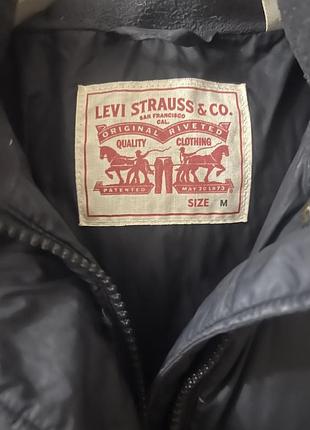 Levi’s — пуховик с капюшоном 🖤 5