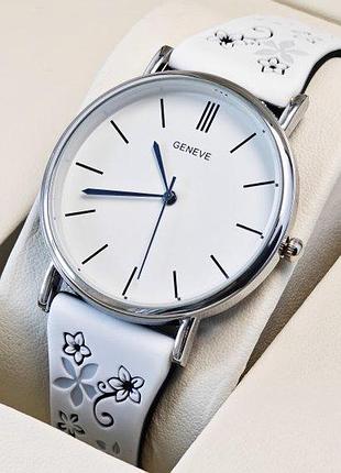 Жіночий годинник geneva steel silver miss flower, 2 ремінці