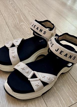 Сандалі жіночі pepe jeans білі, чорні 39 розмір