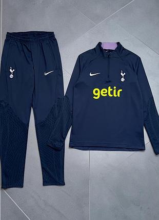 Оригінальний костюм nike dri-fit на 11-13 років