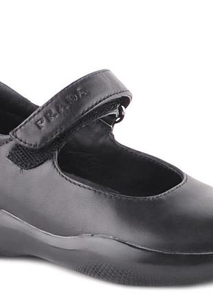 Шкіряні туфлі prada 27 розмір 17,5 см
