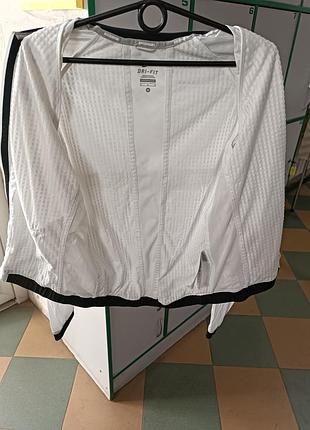 Вітровка nike 2