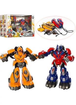 Робот kd-8813 на радиоуправлении, аккумулятор, робот 2 шт. optimus prime и bamblebee, пульт управления 2 шт, функция бокс
