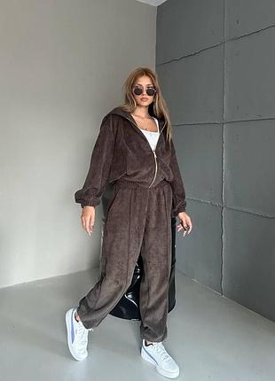 Костюм брючный 3