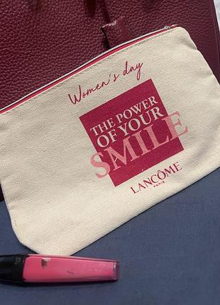 Косметичка жіноча lancôme бежева з написом