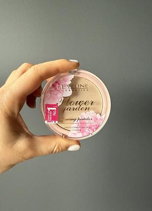 Пудра-хайлайтер eveline flower garden illuminating powder 8 г