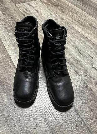Ботинки женские