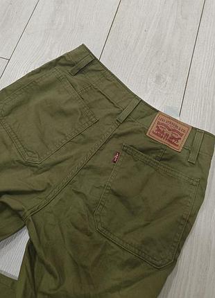 Фирменные, крутые брюки levi's 3
