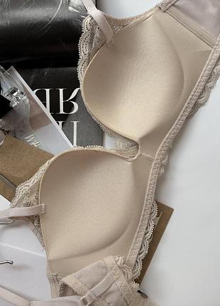 Бюстгальтер світло бежевий intimissimi 6