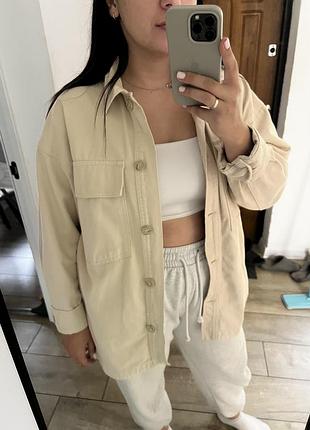 Джинсова куртка сорочка бежева pull&bear жіноча m м