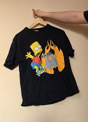 Футболка чоловіча the simpsons чорна з принтом барта на скейтборді