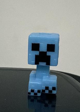Kinder joy minecraft крипер заряженный