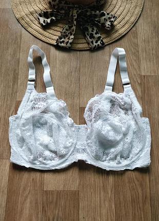 Шикарный кружевной бюстгальтер 80g primark