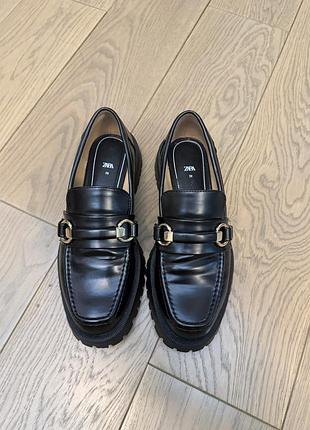 Лофери жіночі zara