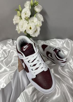 Nike sb dunk white bordo 2