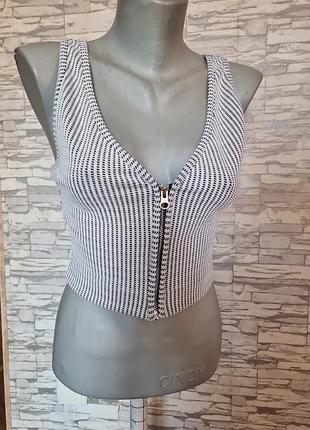 Тон на змійці zara 7