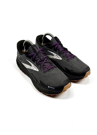 Кросівки жіночі brooks divide 4 gore-tex trail running shoes black/grey 120393-1b073 26.5см чорні