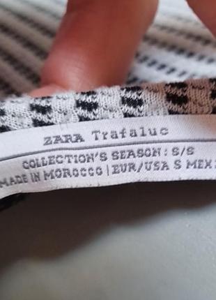 Тон на змійці zara 4