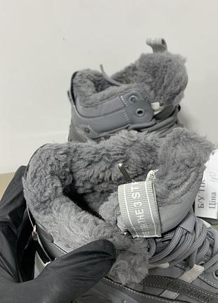 Нові зимові черевики 3