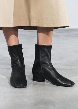 Черевики жіночі чорні шкіряні zara new
