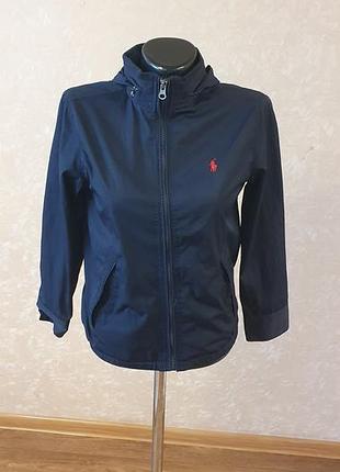 Куртка ветровка polo ralph lauren темно-синяя с капюшоном, размер s (8 лет)