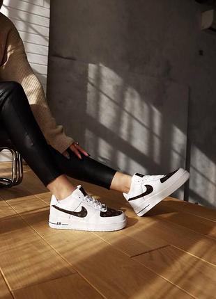Кроссовкик nike air jordan 1, nike air force 1, nike air max, nike zoom fly, nike vomero 5, nike blazer, nike lebron, nike cortez, nike m2k tekno