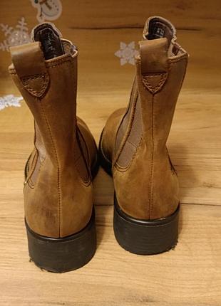 Кожаные демисезонные ботинки-челси clarks, размер 40 4