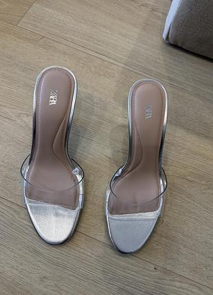 Стильні мюлі zara 6