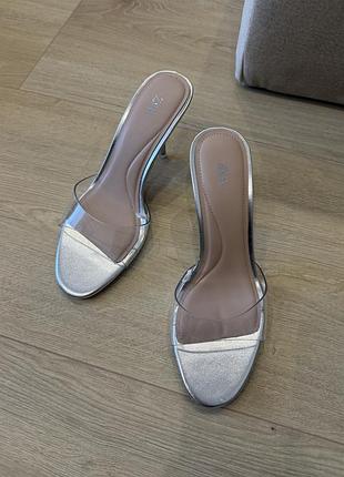 Стильні мюлі zara 8