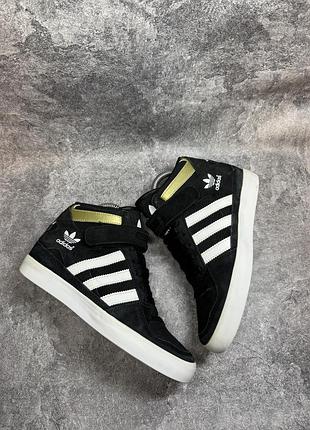 Стильні високі кросівки adidas hardcourt оригінал замшеві
