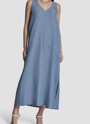 Благитна джинсова сукня dkny 2