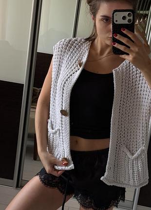 Вʼязаний жилет zara