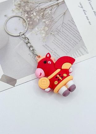 Брелок червоний кінь на удачу 4.5×5 см