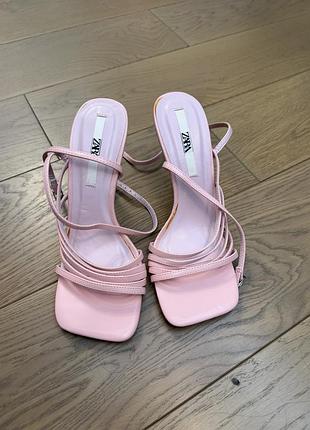 Босоніжки  zara | 39 р