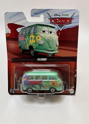 Машинка тачки: филмор с наушниками (cars 2 fillmore race team fillmore with headset). оригинальный mattel в фирменной упаковке
