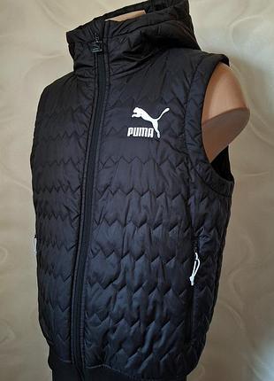 Жилетка чоловіча puma чорна з капюшоном, стьобаний жилет. безрукавка стёганая мужская. жилетка тепла зимова, жіноча стильна жилетка