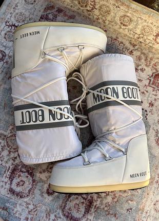 Високі снігоходи  moon boot icon nylon 40p