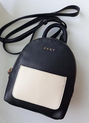 Сумка жіноча dkny міні через плече чорно-біла