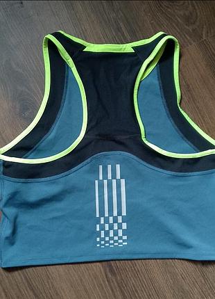Топік для тренувань under armour 2