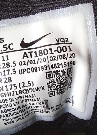 Кроссовки nike 28,5 размер 5