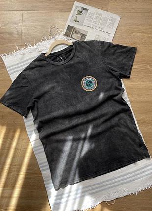 Футболка quiksilver з великим принтом на спині тай-дай / варьонка (оригінал, s).