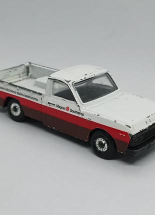 Винтаж автомобиль mazda 2