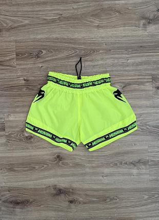 Venum parachute muay thai shorts — шорти для тайського боксу everlast