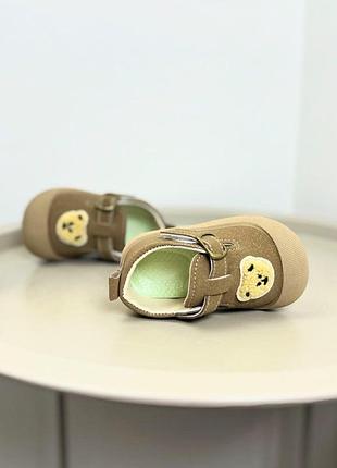 Кросівки диятчі 4