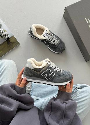 Зимові жіночі кросівки new balance 574 winter fur grey нью беланс сірого кольору хутро