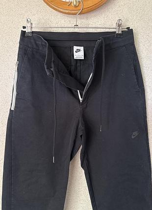 Nike брюки чиноси розміру с 4
